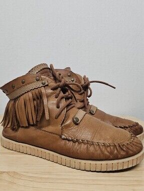 Dingo Leather Fringe Ankle Moccasin Boots Size 6.5